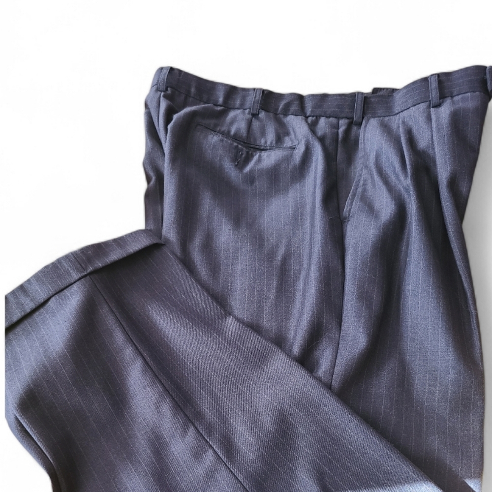 Vintage Van‎ Heusen Slacks Dress Charcoal Pleated Pinstripes Cuffed 36x32